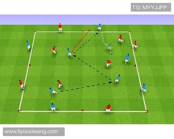 足球场上各位置球星精彩传球配合解析与战略意义探讨